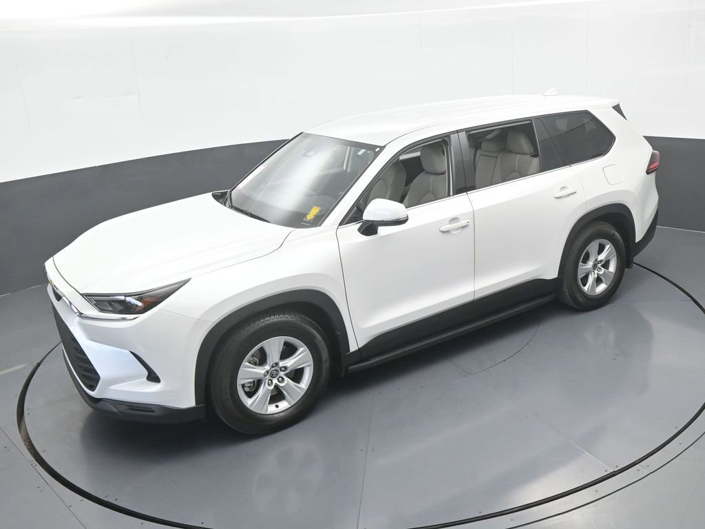 Used 2025 Toyota Grand Highlander FWD image 44