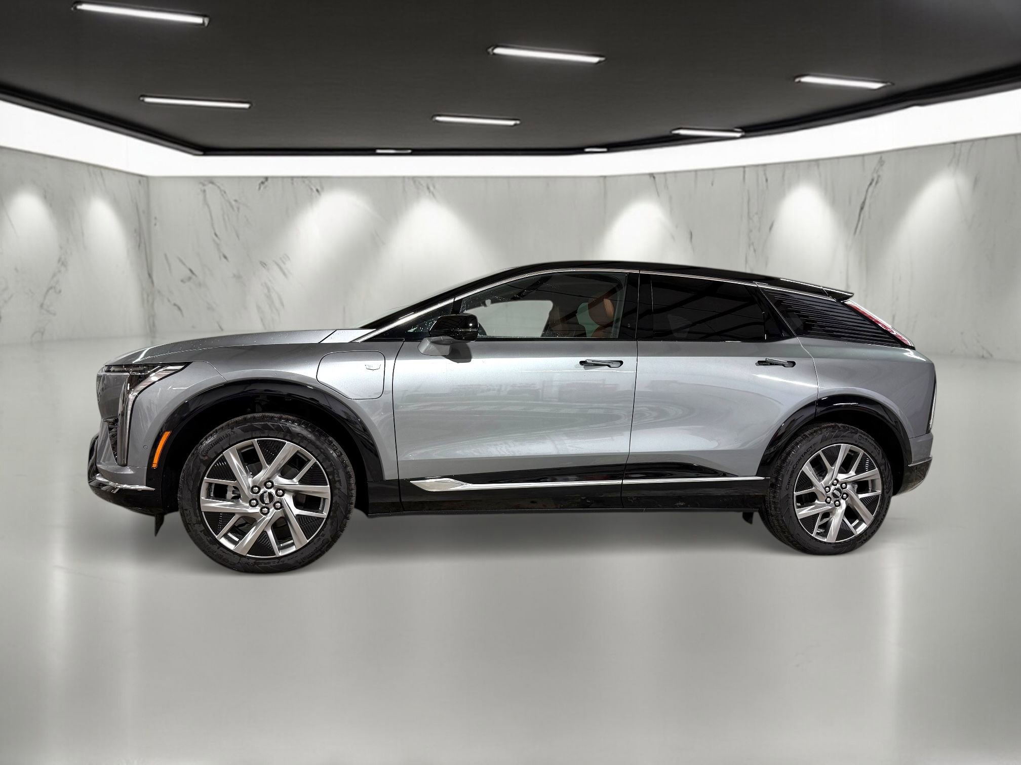 New 2026 Cadillac Optiq Luxury 2 image 2