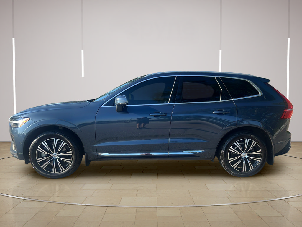 Used 2022 Volvo XC60 B6 Inscription AWD/4WD image 2
