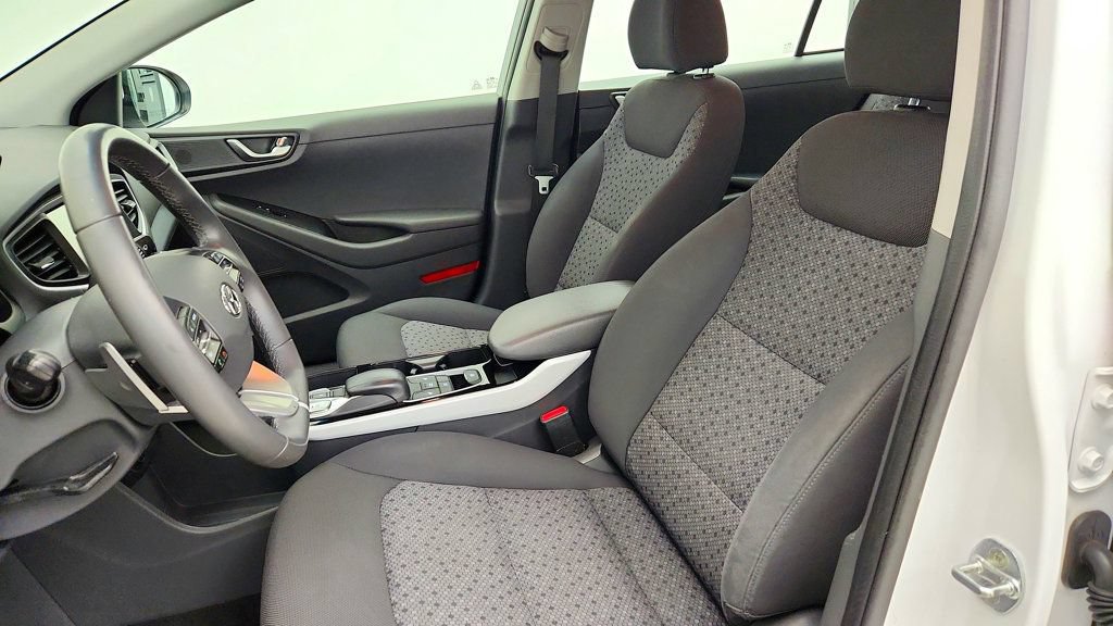 Used 2019 Hyundai Ioniq Electric FWD image 19