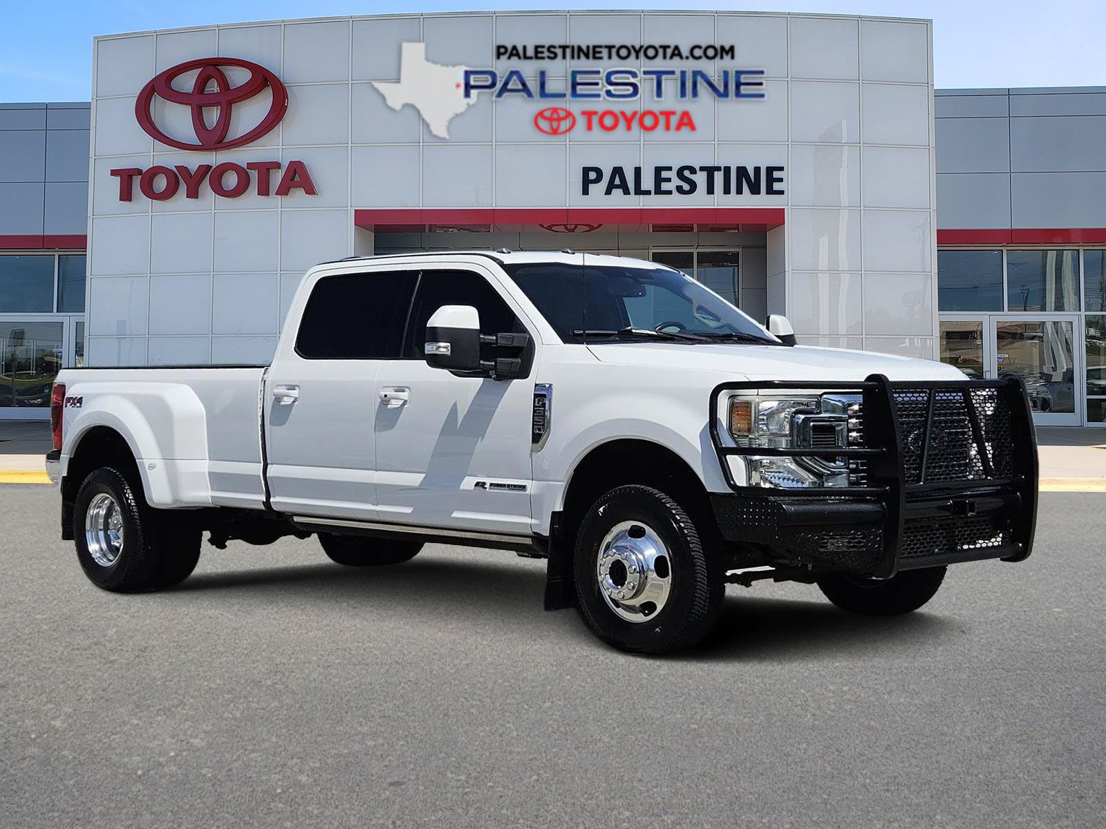 Used 2022 Ford F350 Lariat w/ Lariat Ultimate Package AWD/4WD image 1