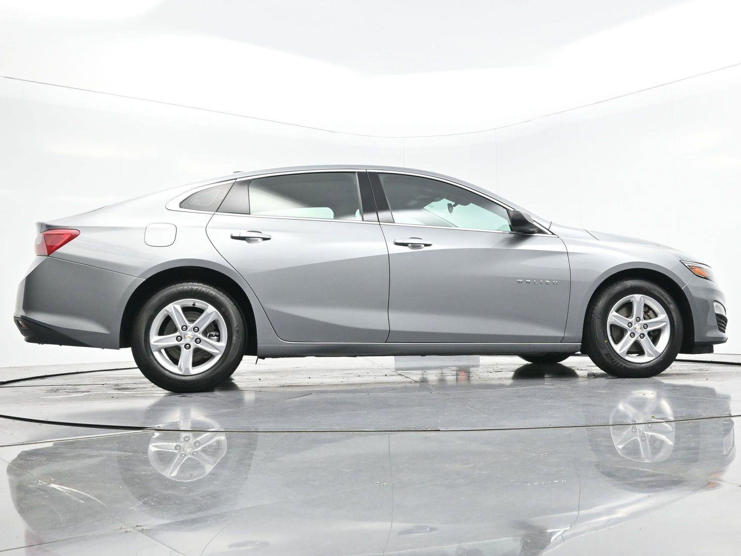 Used 2023 Chevrolet Malibu LS image 49