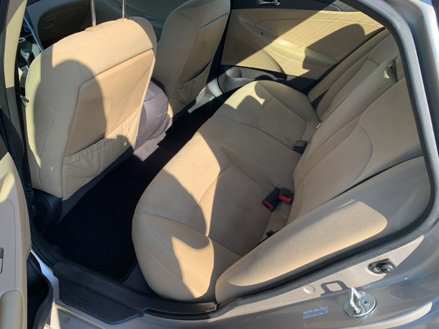 Used 2011 Hyundai Sonata GLS w/ Popular Equipment Pkg 2 FWD image 11
