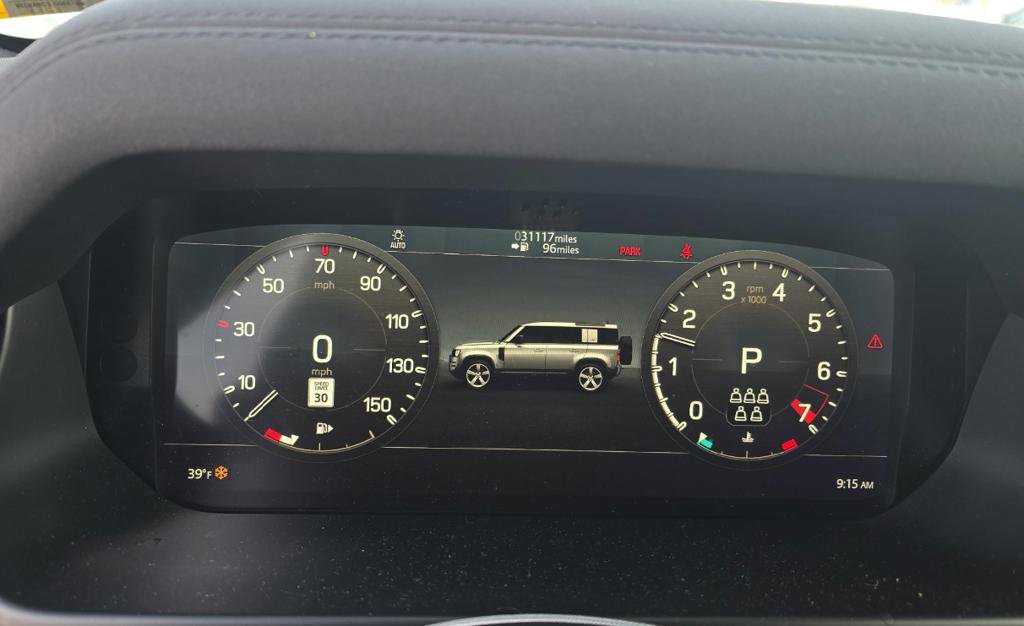 Used 2023 Land Rover Defender 110 S image 13