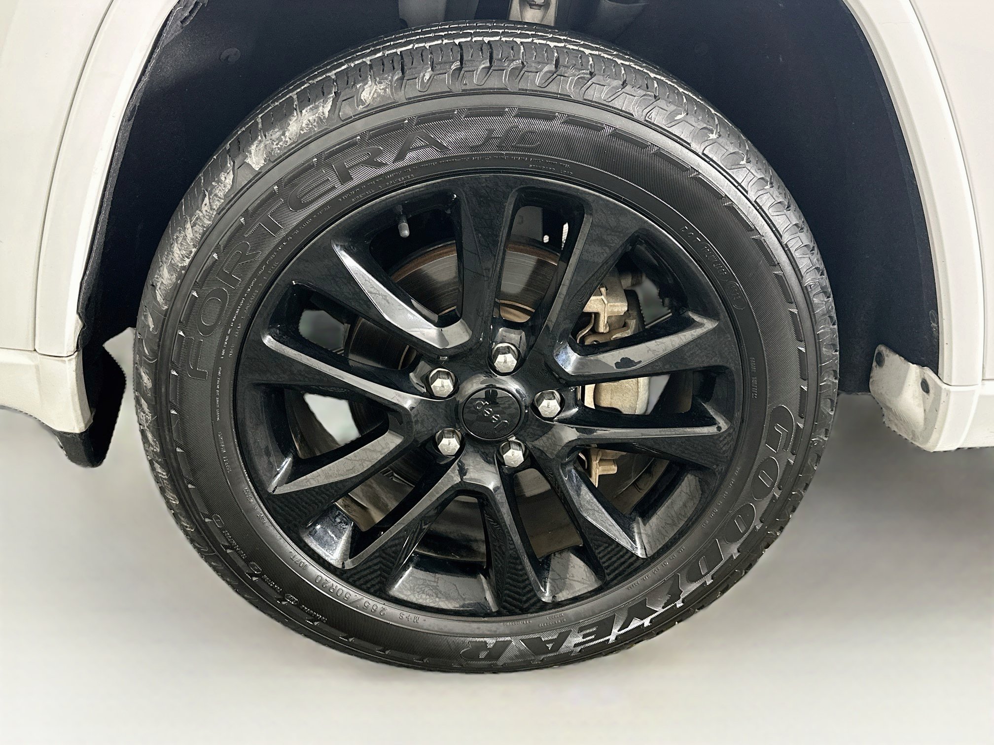 Used 2020 Jeep Grand Cherokee Altitude RWD image 11