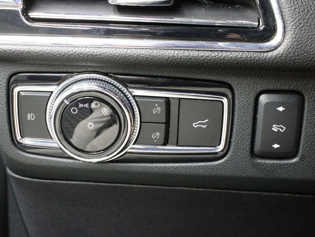Used 2019 Lincoln Navigator Reserve AWD/4WD image 60