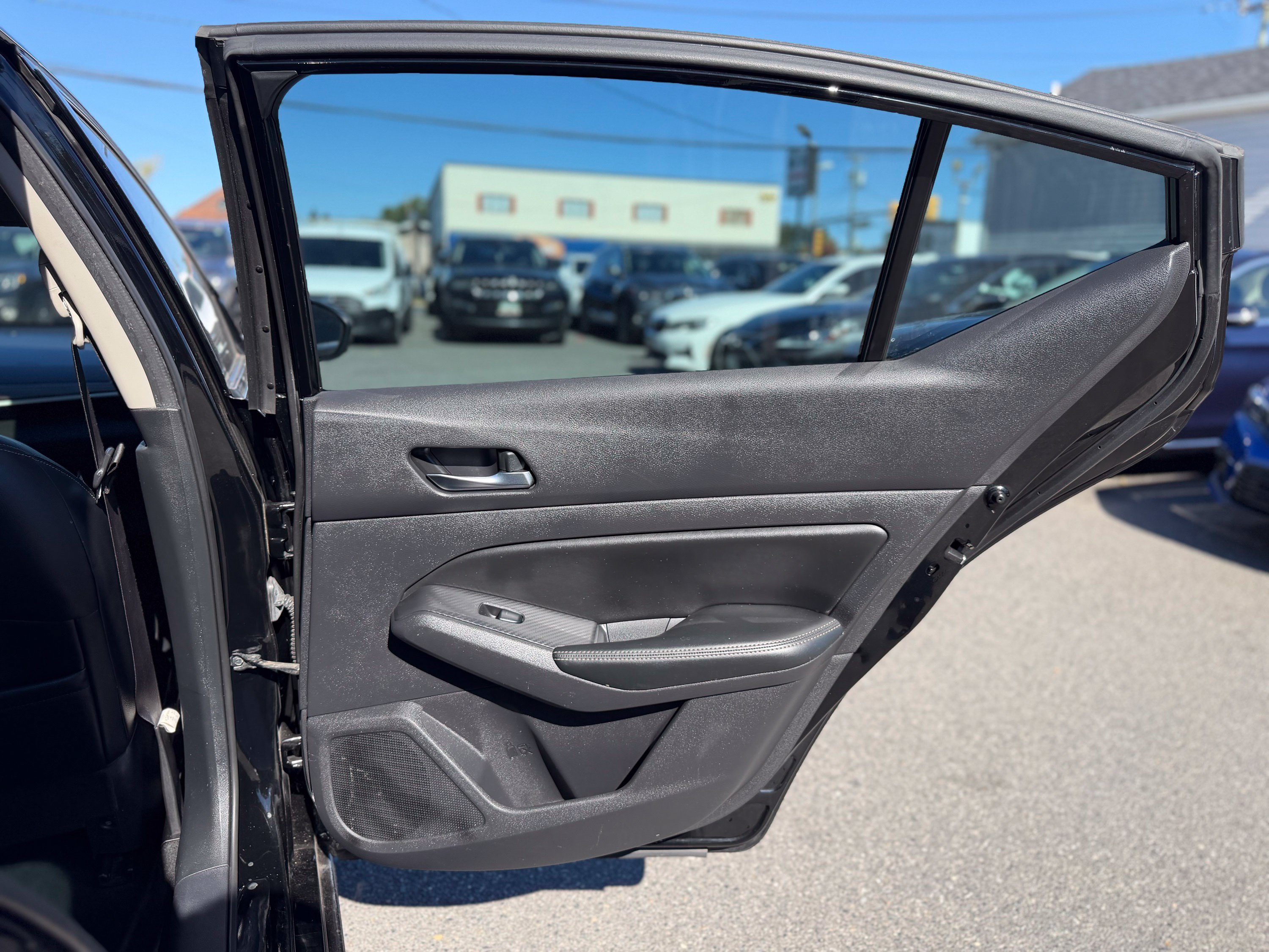 Used 2019 Nissan Altima 2.5 Platinum AWD/4WD image 20