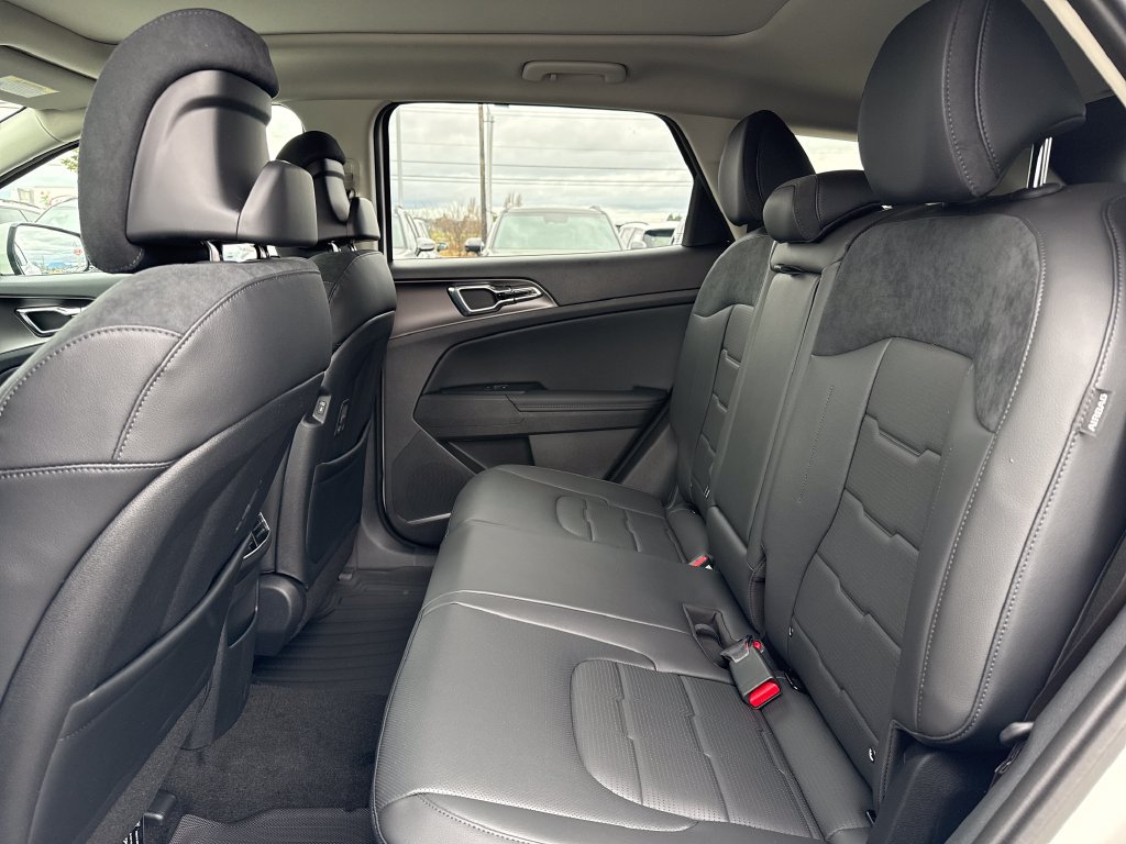 New 2026 Kia Sportage SX Prestige AWD/4WD image 15