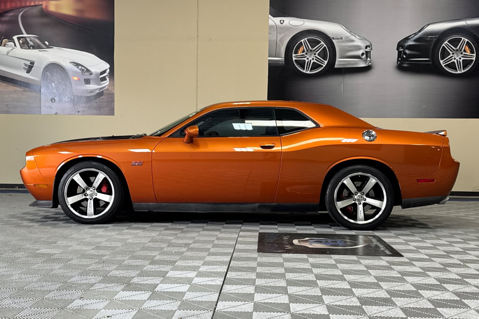 Used 2011 Dodge Challenger SRT8 w/ SRT Option Group II RWD image 7