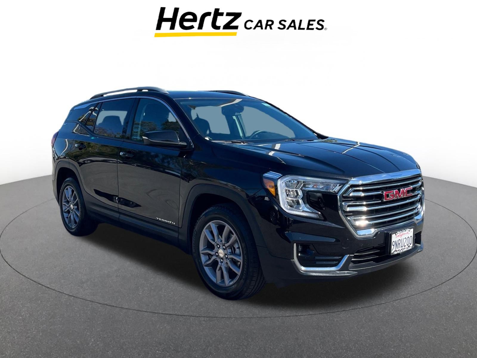 Used 2024 GMC Terrain SLT
