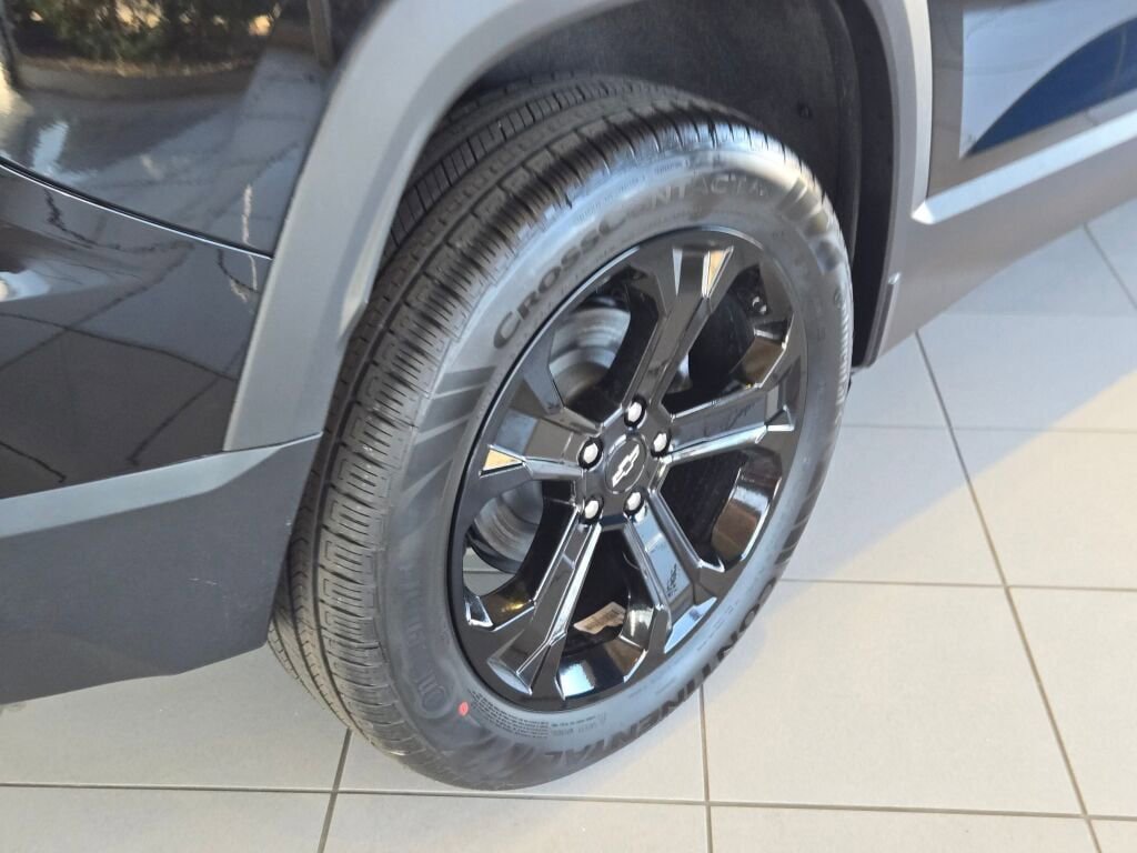 New 2026 Chevrolet Equinox LT w/ Convenience Package II image 8