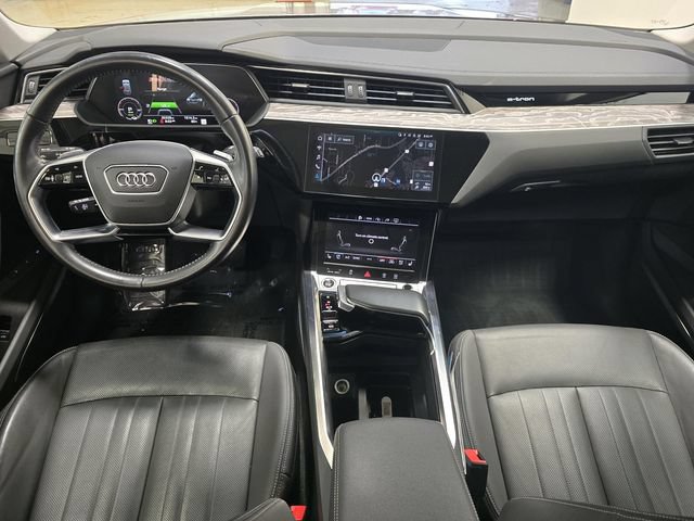 Used 2021 Audi e-tron Premium Plus w/ Premium Plus Package AWD/4WD image 13