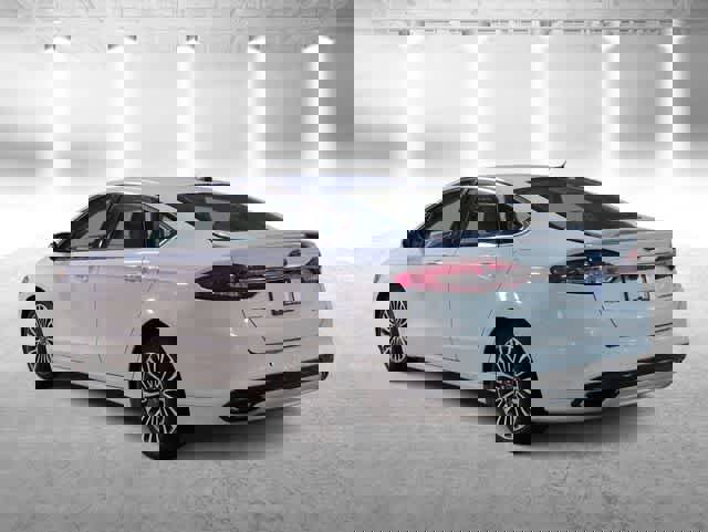 Used 2017 Ford Fusion Titanium image 6