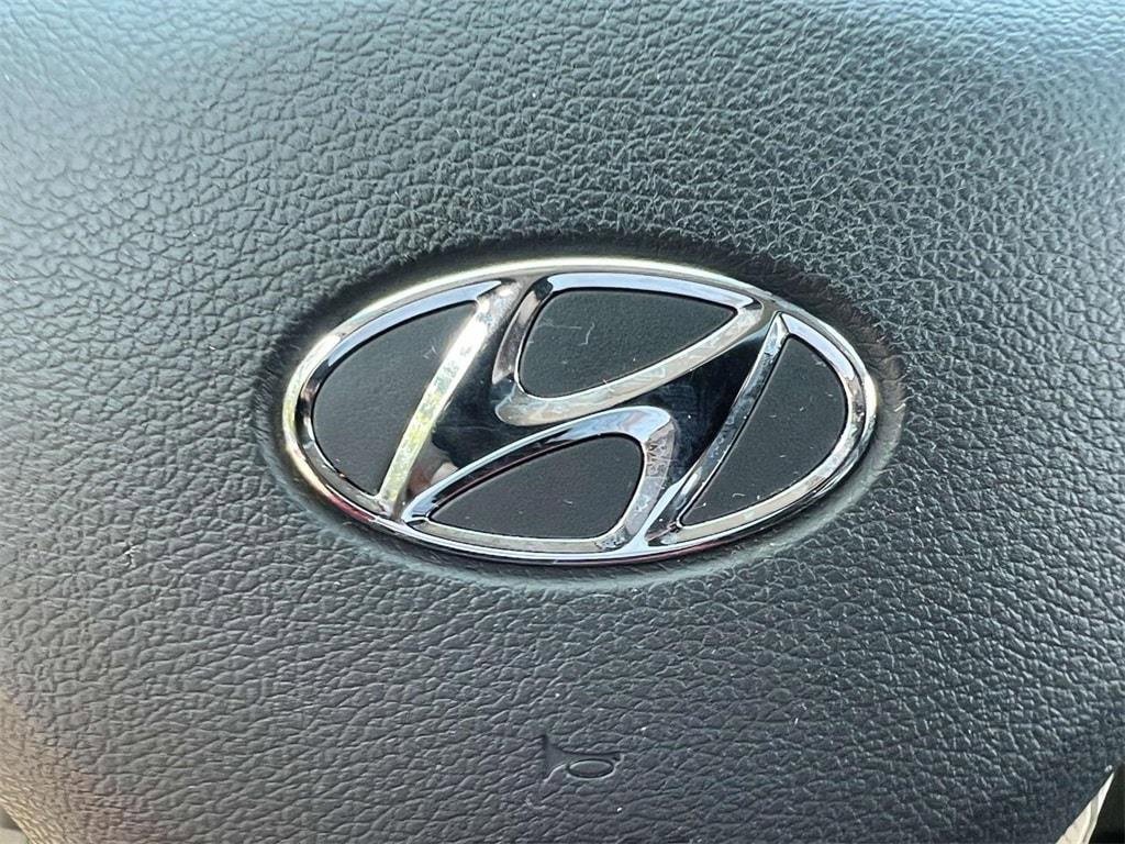 Used 2023 Hyundai Santa Fe SE image 31