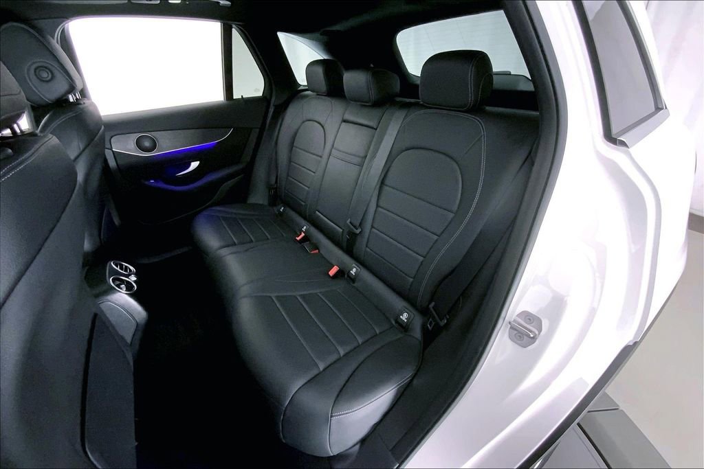 Used 2021 Mercedes-Benz GLC 300 4MATIC image 14