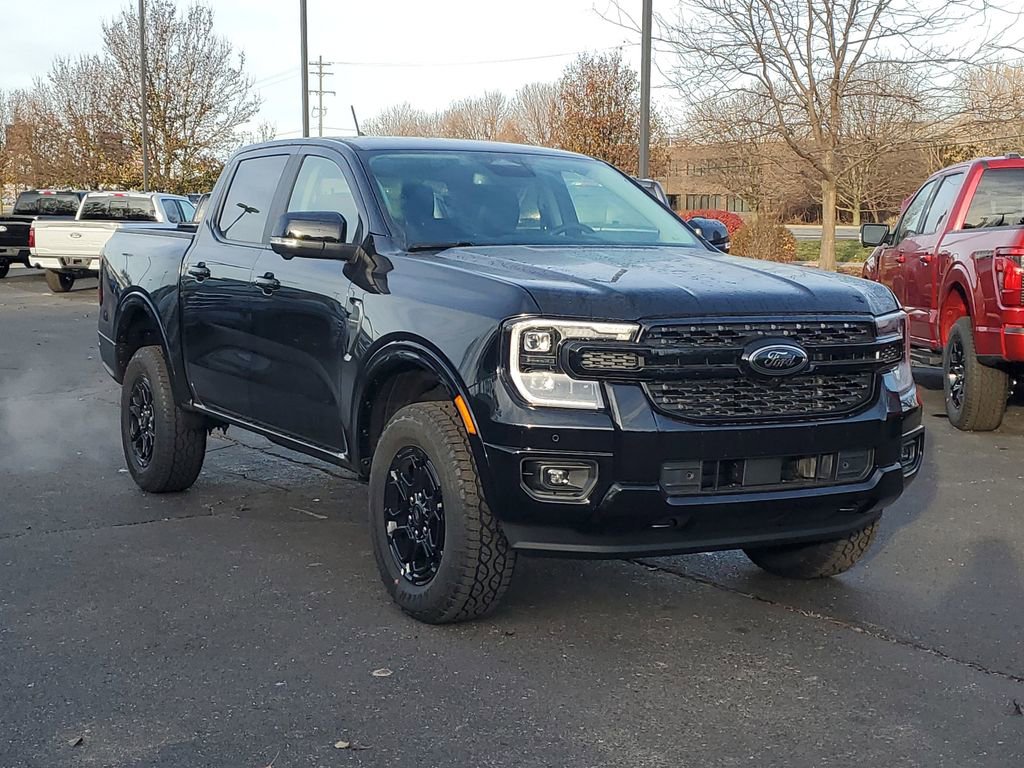 New 2025 Ford Ranger Lariat w/ Black Appearance Package image 3