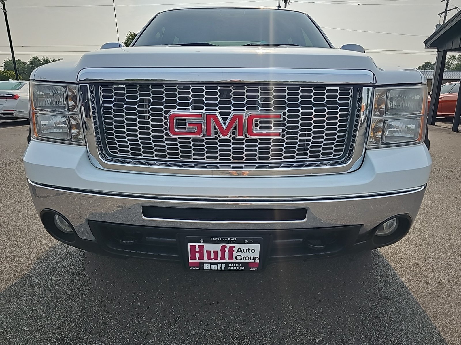 Used 2011 GMC Sierra 1500 SLT AWD/4WD image 8
