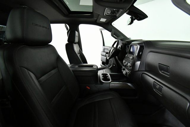 Used 2021 GMC Sierra 3500 Denali w/ Denali Black Diamond Edition image 23