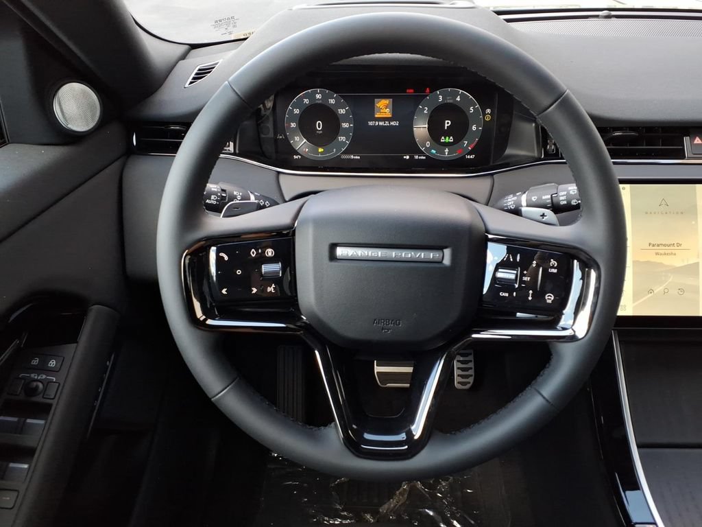New 2026 Land Rover Range Rover Evoque Hoxton AWD/4WD image 16