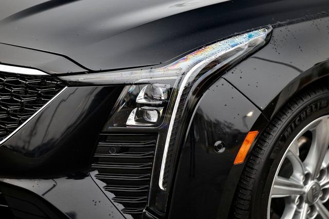 Used 2025 Cadillac CT5 Premium Luxury image 12