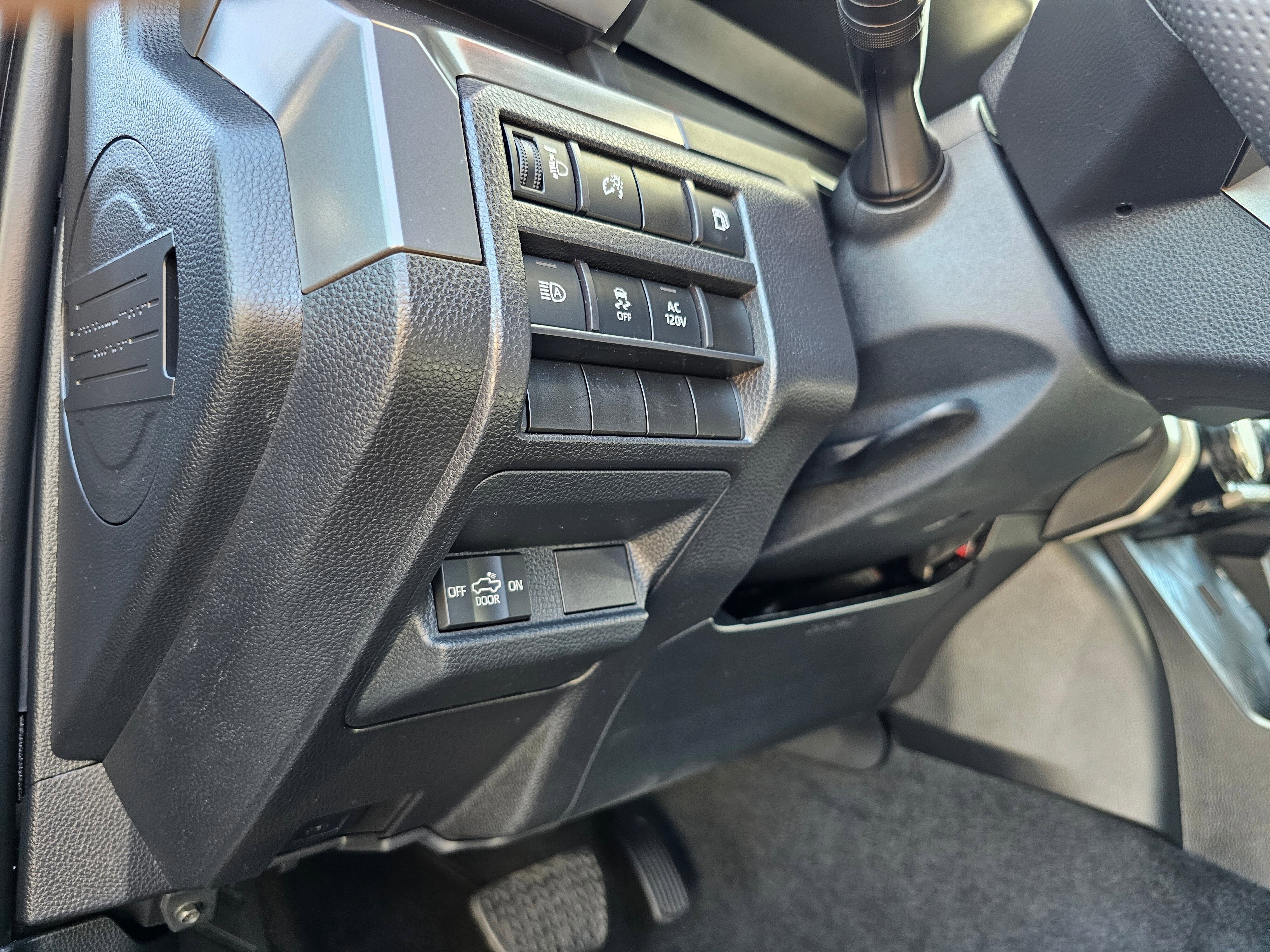 Used 2024 Toyota Tacoma TRD Off-Road AWD/4WD image 51