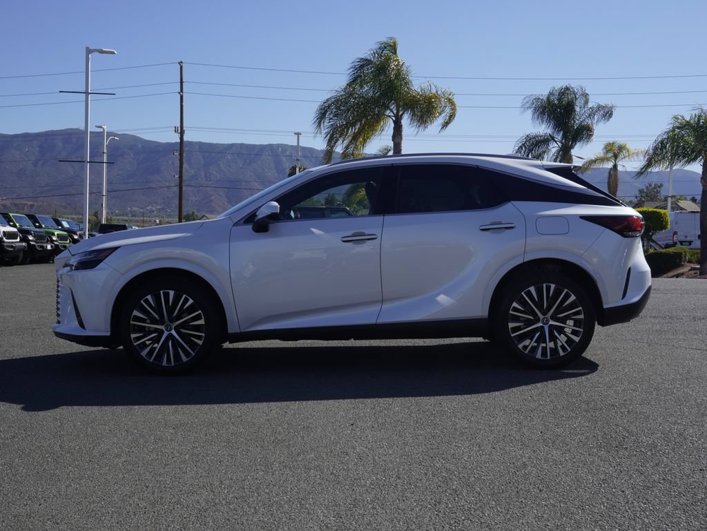 Used 2023 Lexus RX 350 Premium Plus w/ Cold Area Package FWD image 7