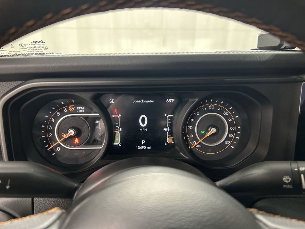 Certified 2024 Jeep Gladiator Mojave w/ Convenience Group image 11