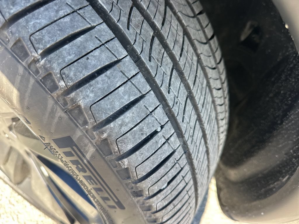 Used 2026 Tesla Model Y Long Range RWD image 34