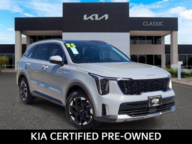 Certified 2026 Kia Sorento S w/ S Panoramic Sunroof Package FWD image 1