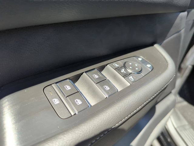 New 2026 Nissan Armada SL image 23