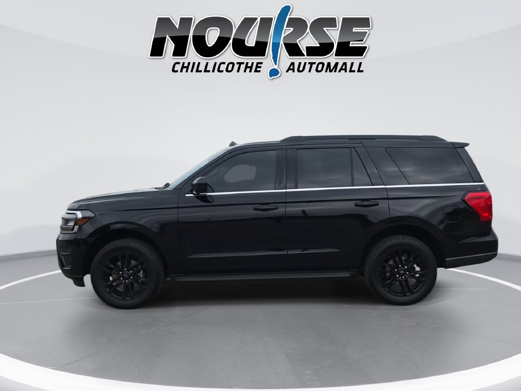 Used 2024 Ford Expedition XLT AWD/4WD image 5