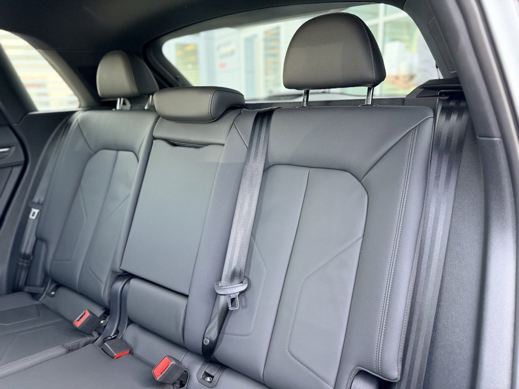 Certified 2024 Audi Q3 2.0T Premium Plus image 15