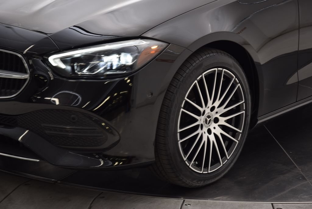 Used 2024 Mercedes-Benz C 300 Sedan image 11