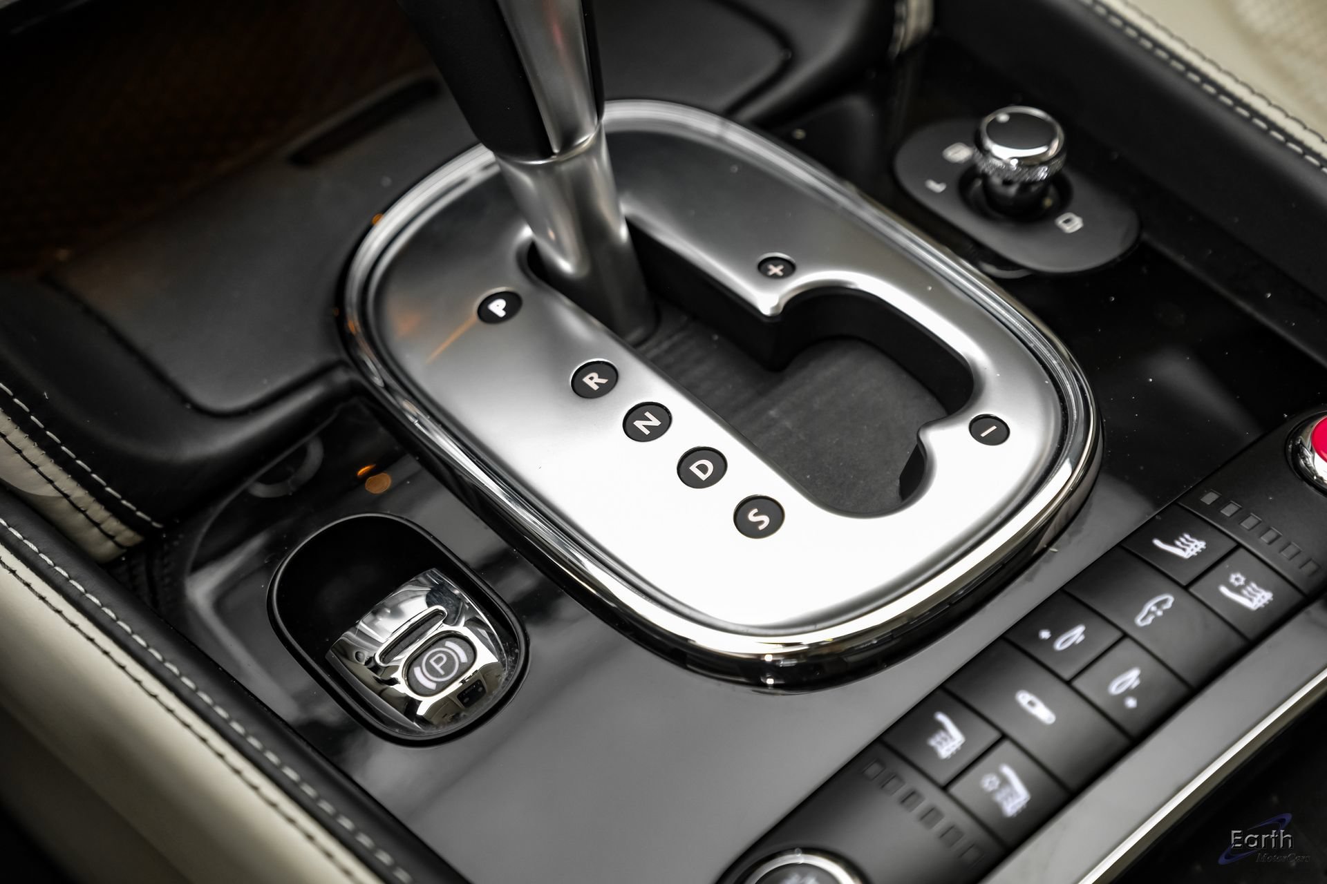 Used 2015 Bentley Continental GT AWD/4WD image 58