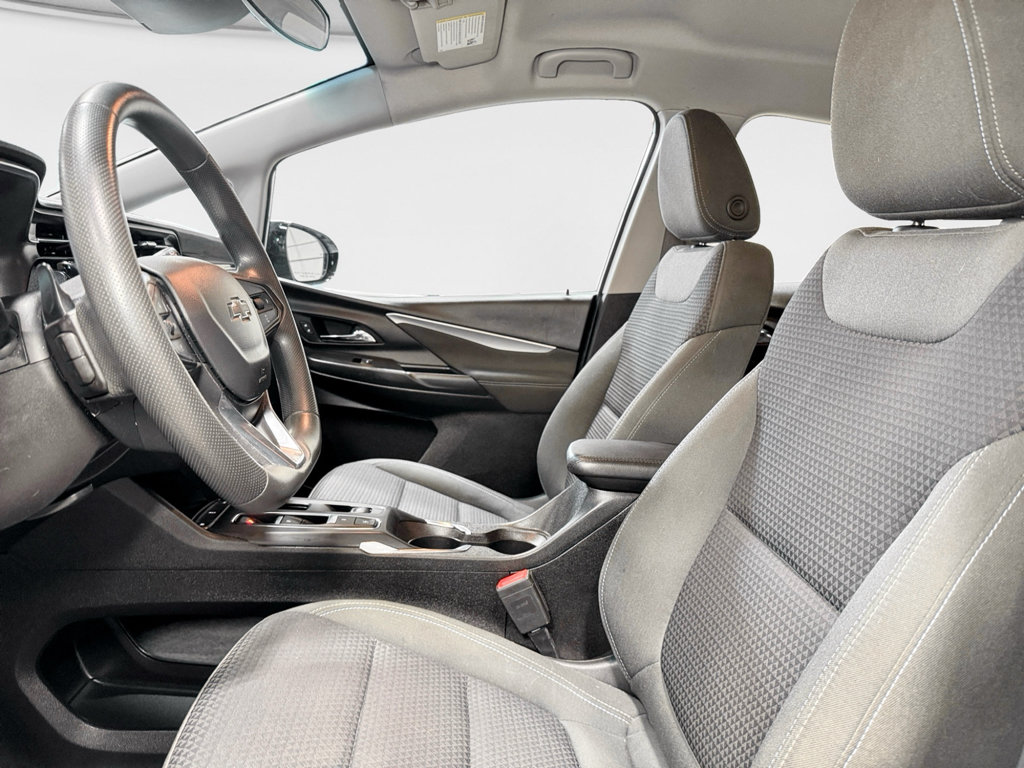 Used 2023 Chevrolet Bolt LT w/ Driver Confidence Package FWD image 16
