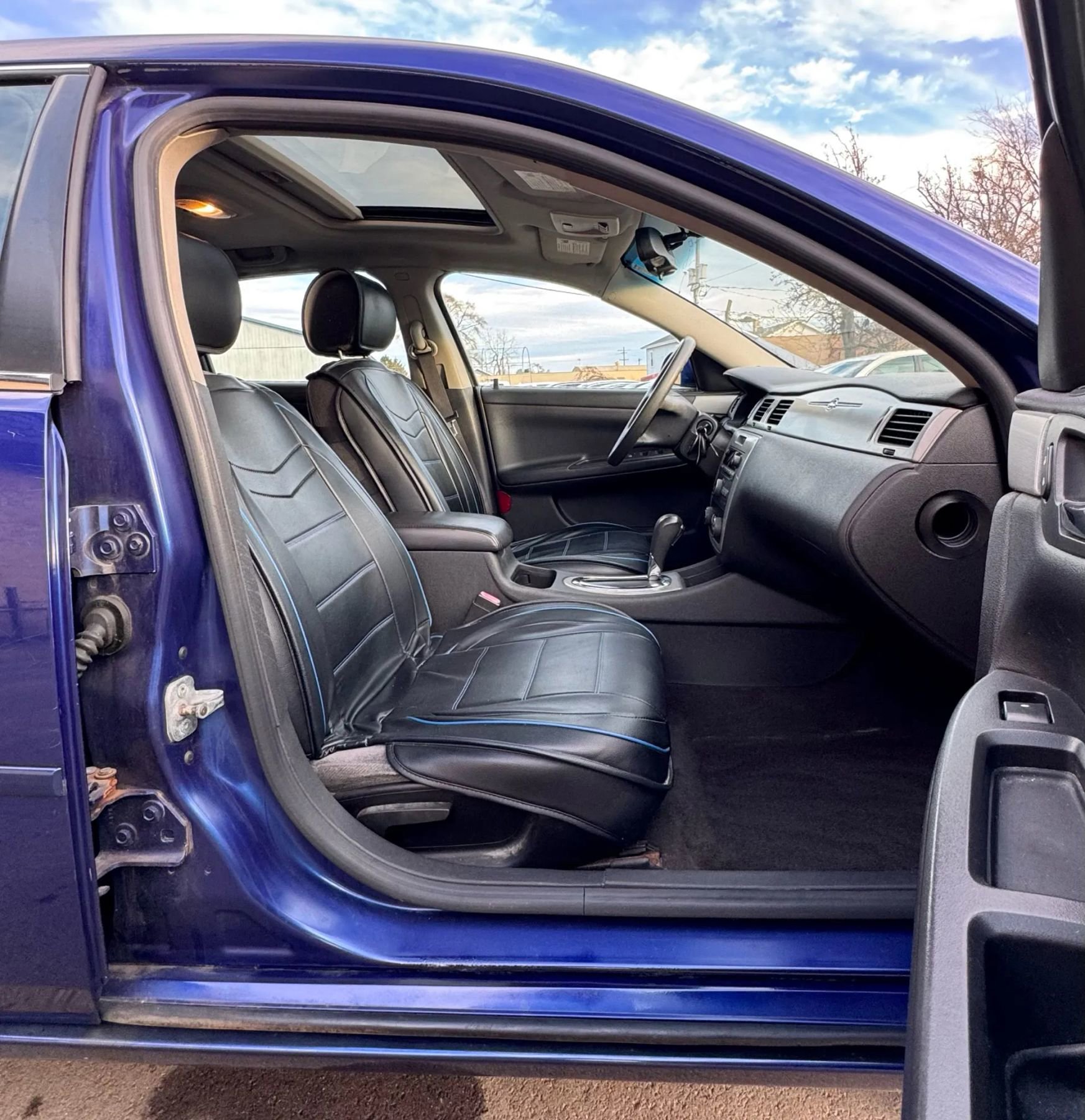 Used 2007 Chevrolet Impala LT image 6