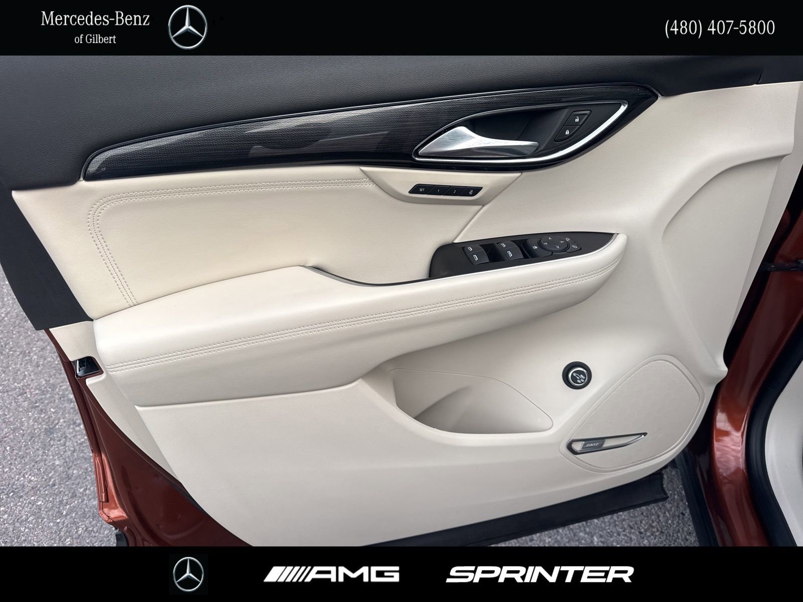 Used 2021 Buick Envision Essence w/ Technology Package I image 11