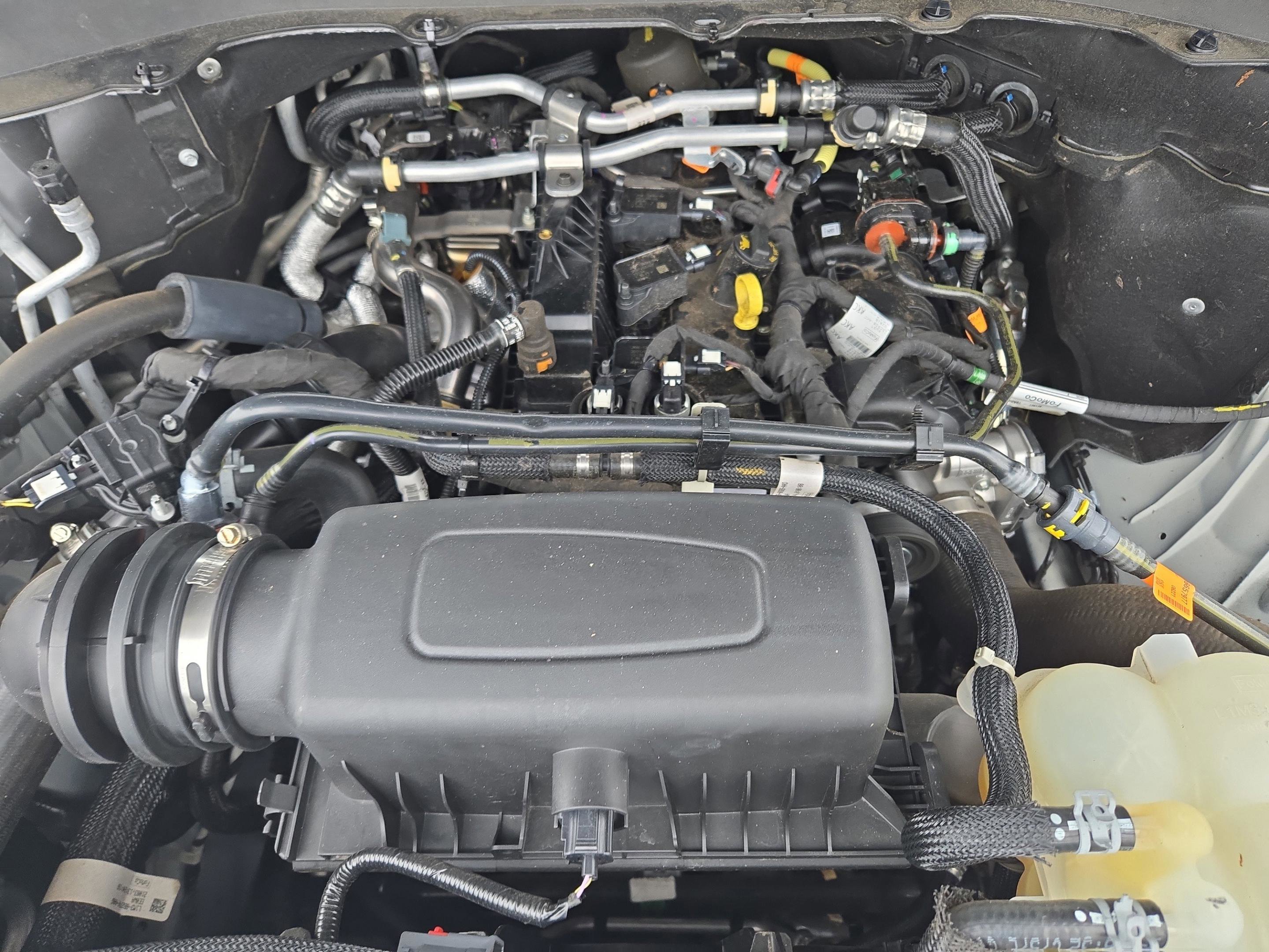 Used 2021 Ford Explorer XLT w/ Equipment Group 202A image 11