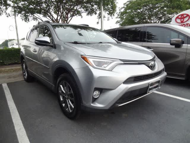 Used 2018 Toyota RAV4 Limited AWD/4WD image 3