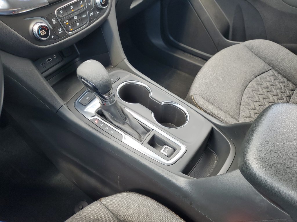 Used 2024 Chevrolet Equinox LT w/ LPO, Floor Liner Package AWD/4WD image 29