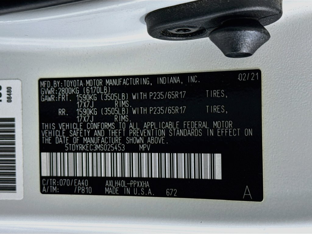 Used 2021 Toyota Sienna XLE FWD image 34