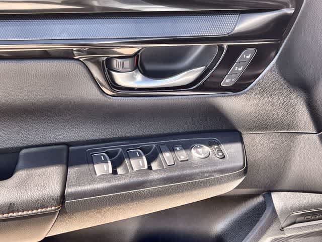 Used 2025 Honda CR-V Sport Touring image 30