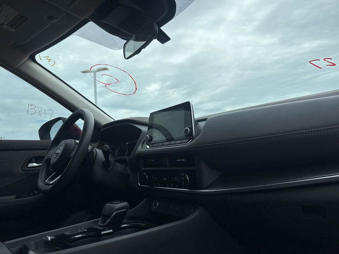 Certified 2023 Nissan Rogue SV FWD image 23
