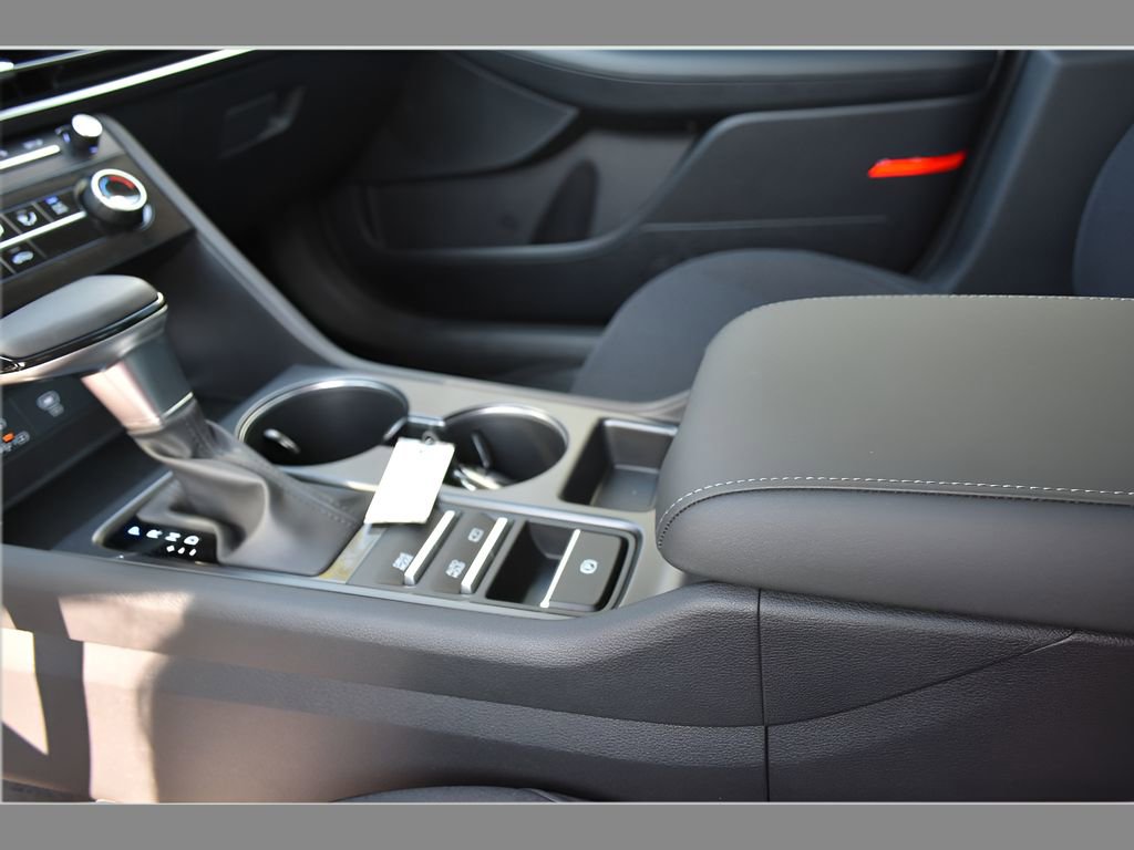 New 2025 Hyundai Sonata SE FWD image 25