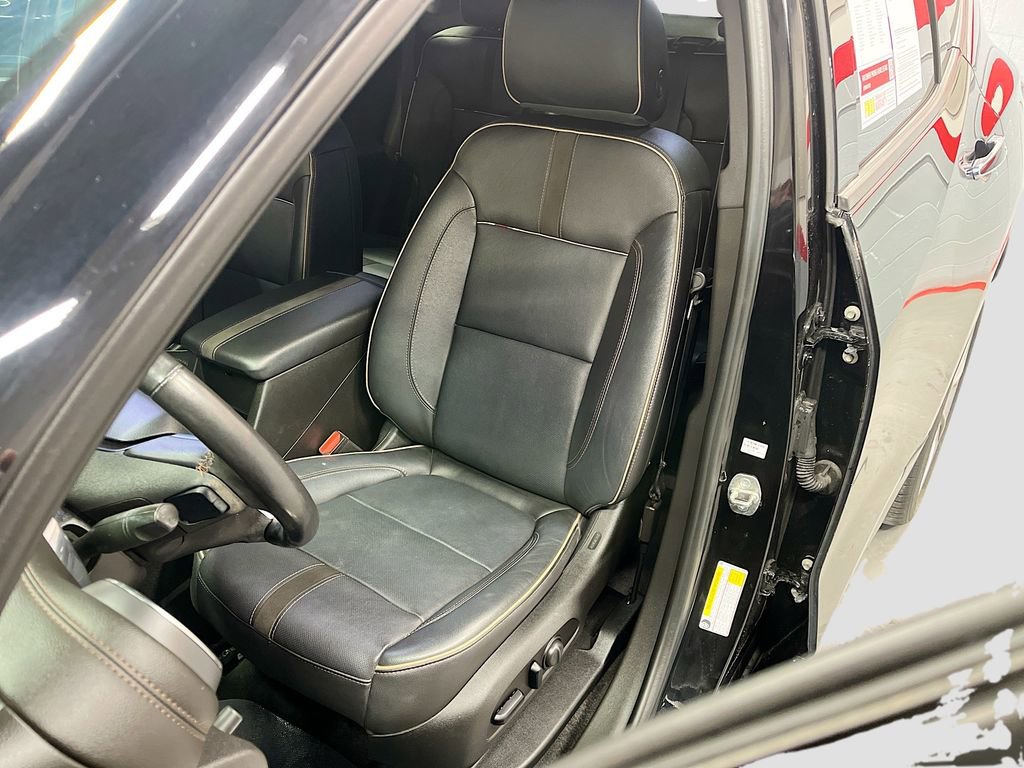 Used 2020 Chevrolet Blazer Premier image 20