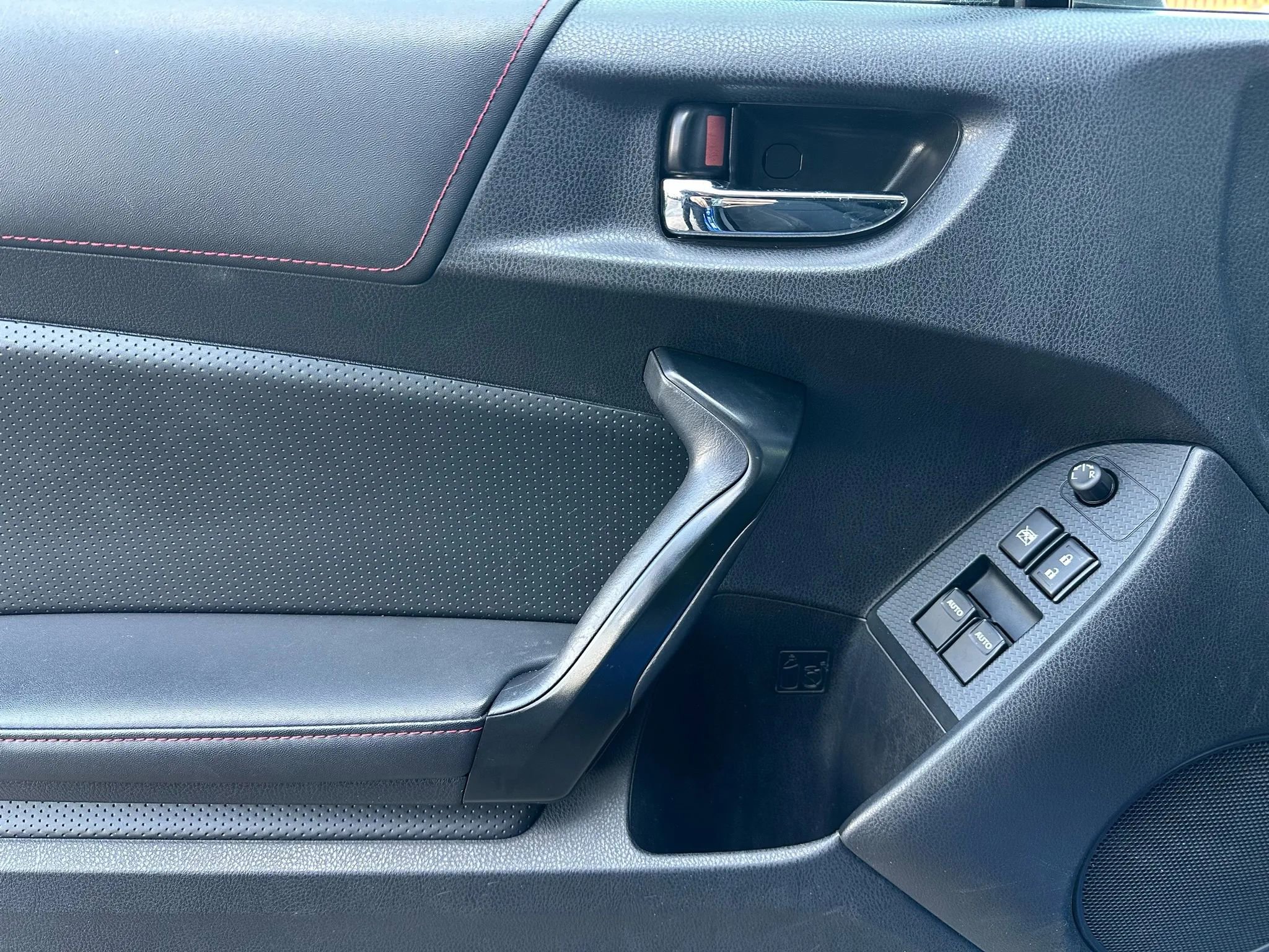 Used 2017 Subaru BRZ Premium w/ Popular Package #3 image 9