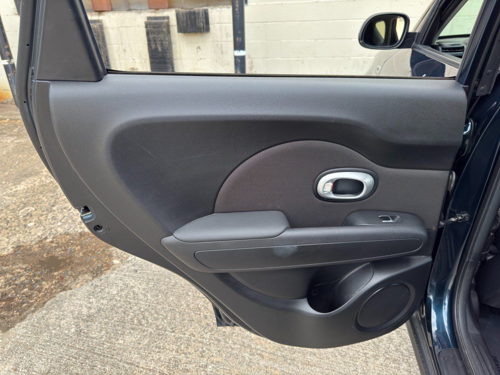 Used 2019 Kia Soul + FWD image 34