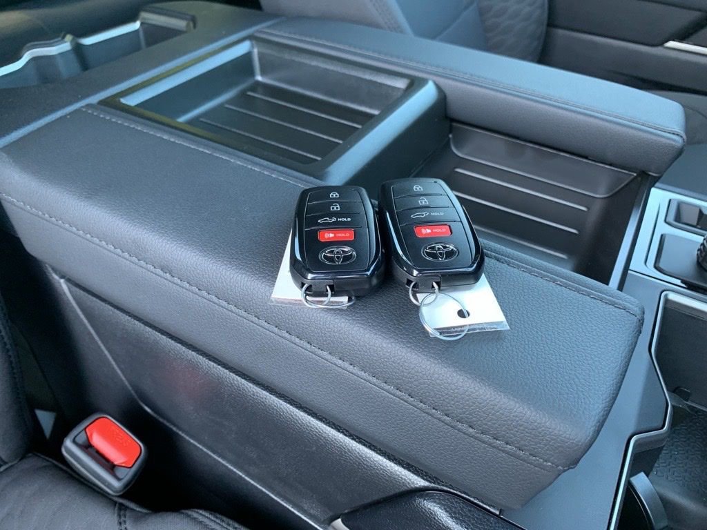 New 2026 Toyota Tundra Platinum image 33