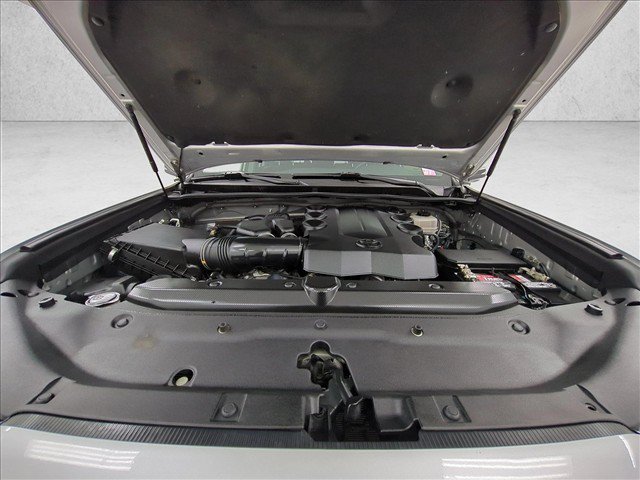 Used 2016 Toyota 4Runner Limited AWD/4WD image 27