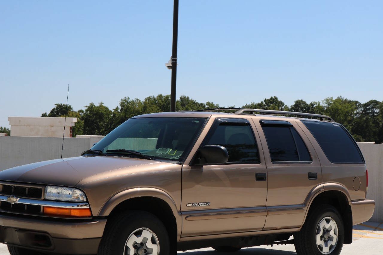 Used 2004 Chevrolet Blazer LS w/ Preferred Equipment Group AWD/4WD image 18